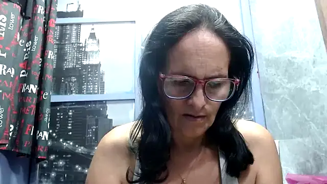 Nastylatinaxxx online show from March 2025 10:47:01 PM