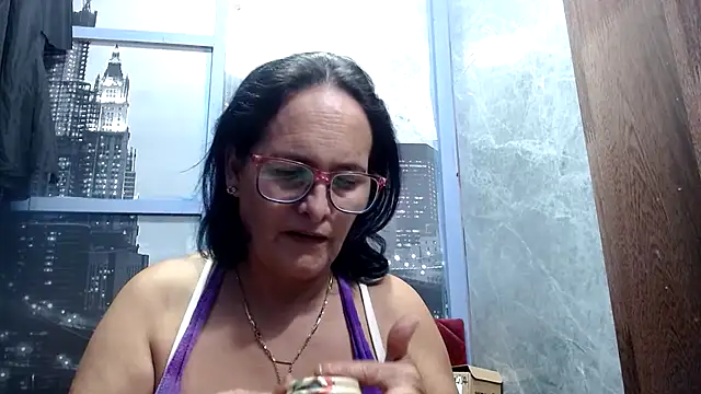 Nastylatinaxxx online show from February 2026 10:00:02 PM