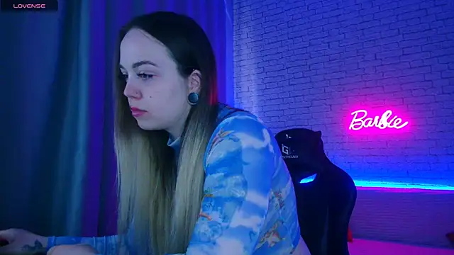-Stacyy- online show from April 2026 05:08:01 AM