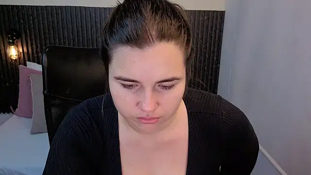 Aabby lee online show from June 2026 07:03:02 PM