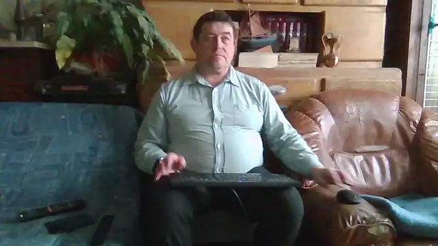 sympatrique online show from December 2025 11:48:01 AM