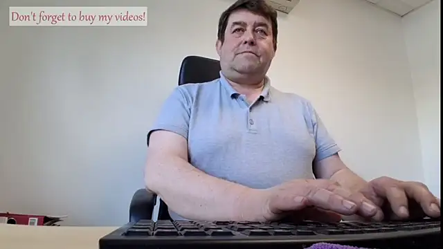Snapshot of sympatrique chatting on May 2026 02:46:02 PM sympatrique online show from May 2026 02:46:02 PM