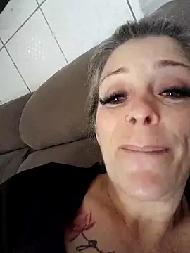 marcialoira online show from October 2025 01:34:01 PM