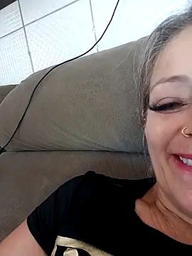 marcialoira online show from January 2026 12:53:02 PM