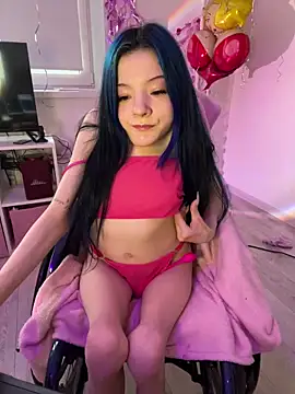 MiniSophiaa online show from March 2026 07:09:02 AM