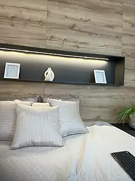 Amelia Rouse online show from January 2025 11:21:01 PM