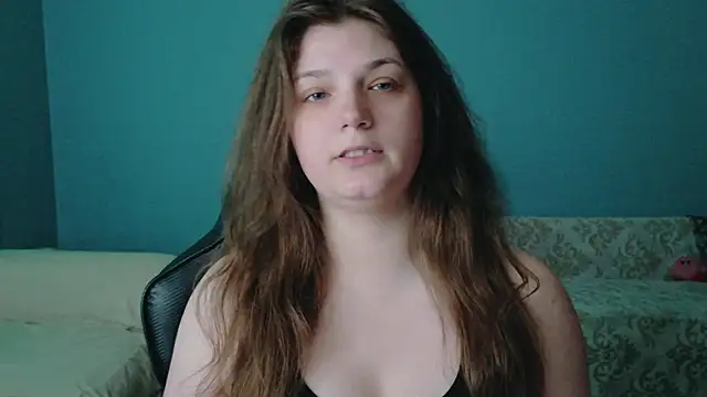 Snapshot of TreeJeanne chatting on May 2026 04:45:02 PM TreeJeanne online show from May 2026 04:45:02 PM