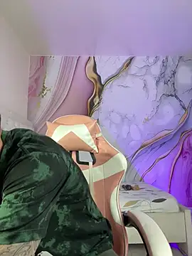 Lia sex69 online show from March 2025 02:48:01 AM