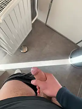 Siggidc2n online show from March 2026 07:12:01 AM