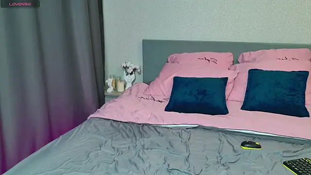 Damn Bae  online show from March 2026 04:18:01 AM