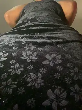 Cherrytowild online show from November 2025 08:46:01 AM