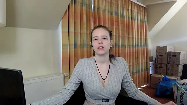 Snapshot of Princess-Lilly chatting on January 2025 09:05:01 AM Princess-Lilly online show from January 2025 09:05:01 AM