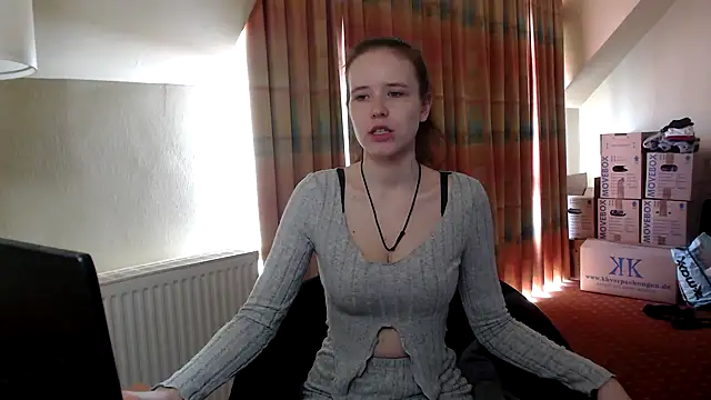 Snapshot of Princess-Lilly chatting on January 2025 12:44:02 PM Princess-Lilly online show from January 2025 12:44:02 PM