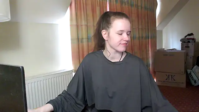 Snapshot of Princess-Lilly chatting on January 2025 01:03:02 PM Princess-Lilly online show from January 2025 01:03:02 PM