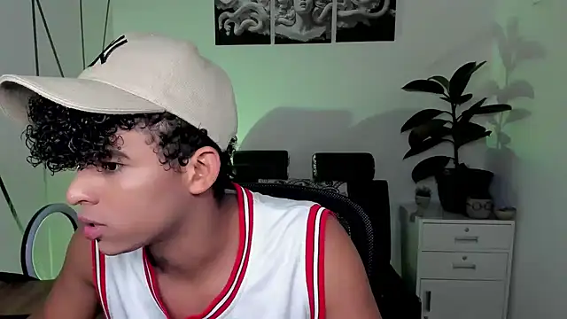 Noah Smith04 online show from November 2025 01:11:02 PM