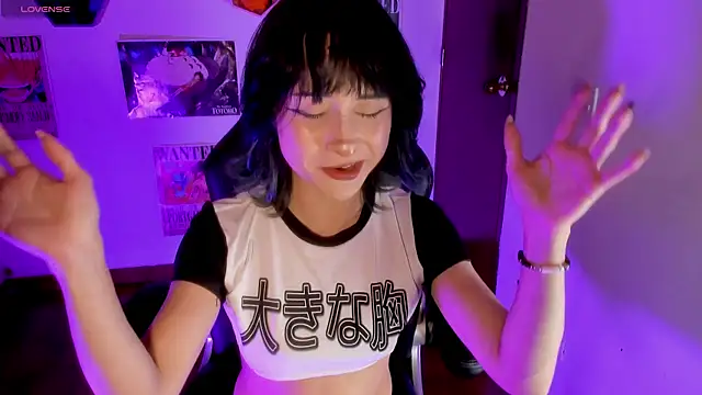 MonxxsLove online show from June 2026 03:31:01 AM