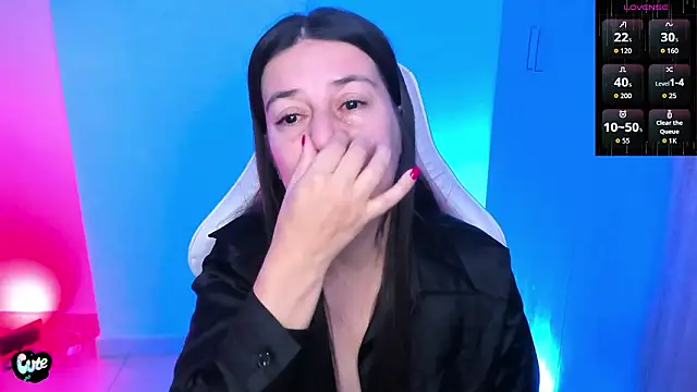 Saskyaa online show from February 2026 01:32:02 PM