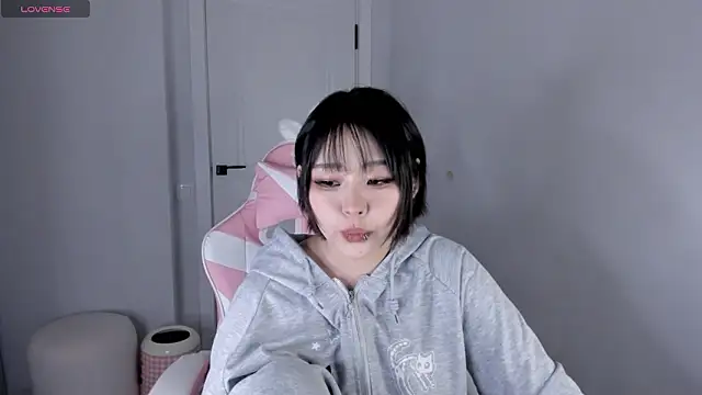 hee young11 online show from February 2026 10:14:01 PM