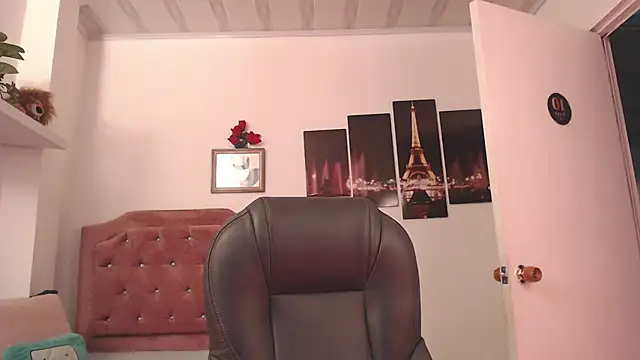 Snapshot of _Alice_Horny_Gh chatting on January 2025 10:52:01 PM Alice Horny Gh online show from January 2025 10:52:01 PM