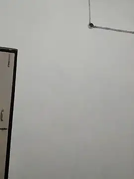 suton1 online show from February 2025 07:44:02 PM