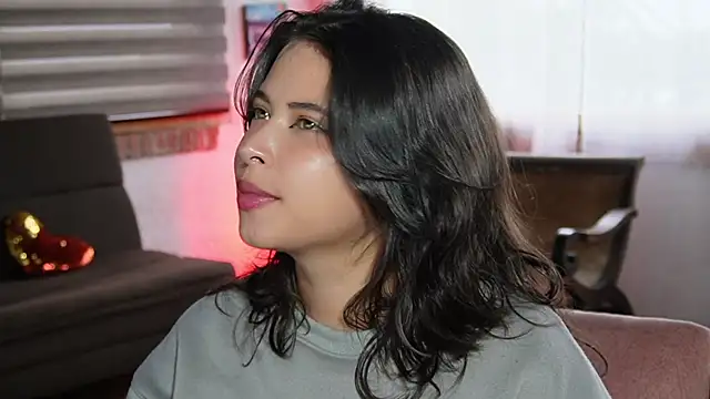 Kozzy  online show from November 2025 09:03:02 PM