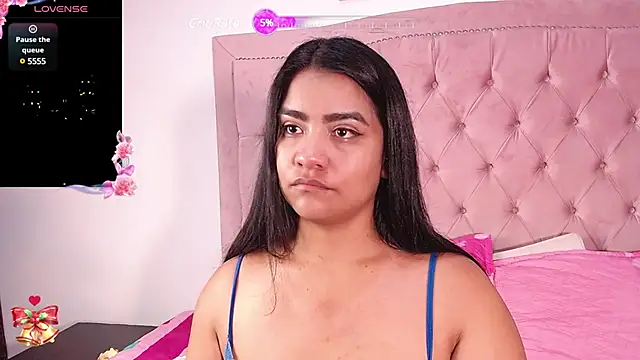 hannnasmith online show from December 2024 07:38:02 PM