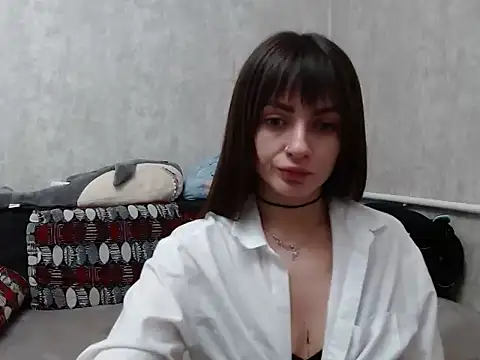 Snapshot of LikaLuis chatting on February 2025 07:58:02 PM LikaLuis online show from February 2025 07:58:02 PM