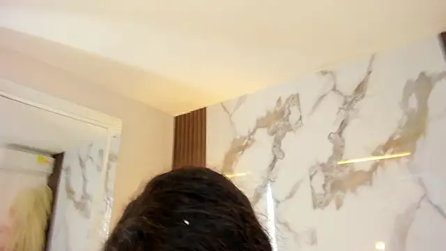 aidaadams online show from February 2025 12:08:01 PM