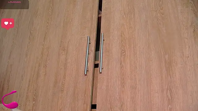 aidaadams online show from February 2026 11:42:02 AM