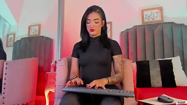 Scarleth6 online show from February 2025 12:00:02 PM