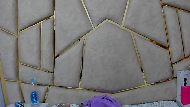 Kloe Candy1 online show from February 2026 04:43:02 AM