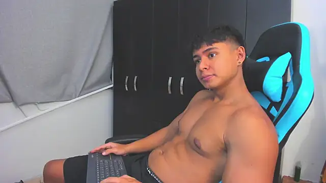 Bray Kevin online show from December 2025 10:26:01 PM