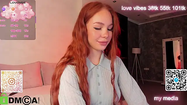 Snapshot of Tracy-Taylor chatting on September 2025 08:15:02 AM Tracy-Taylor online show from September 2025 08:15:02 AM