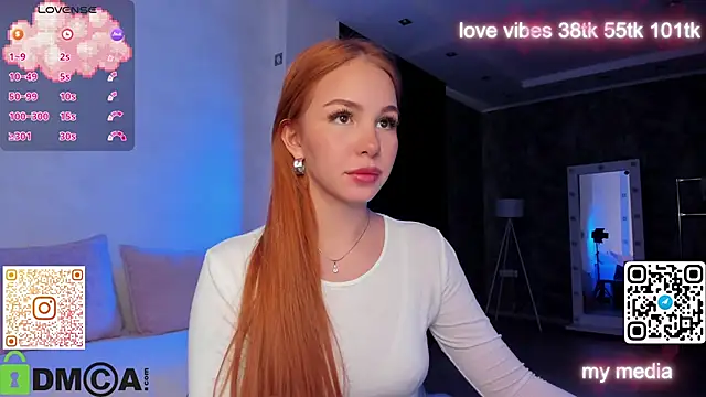 Snapshot of Tracy-Taylor chatting on October 2025 09:08:01 AM Tracy-Taylor online show from October 2025 09:08:01 AM