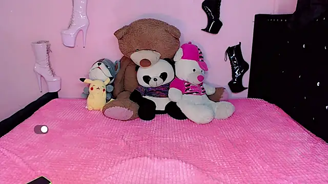 Ciinamonloren online show from March 2025 09:23:01 AM