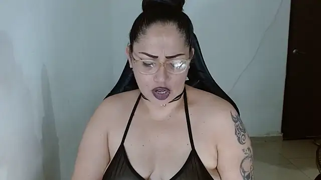 natashasmithe online show from March 2026 02:04:02 AM