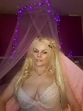 Snapshot of Angeldevilus chatting on July 2026 12:26:02 AM Angeldevilus online show from July 2026 12:26:02 AM