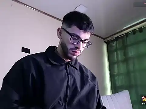 Phantom Bigger1 online show from April 2026 08:56:01 PM