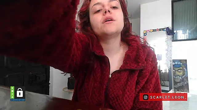 Snapshot of Scarletleon77 chatting on October 2025 02:04:02 PM Scarletleon77 online show from October 2025 02:04:02 PM