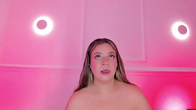 sarah-bonneth online show from April 2026 01:20:01 PM