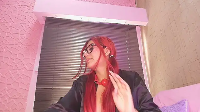 paulinasaeEnz online show from February 2025 06:43:01 PM