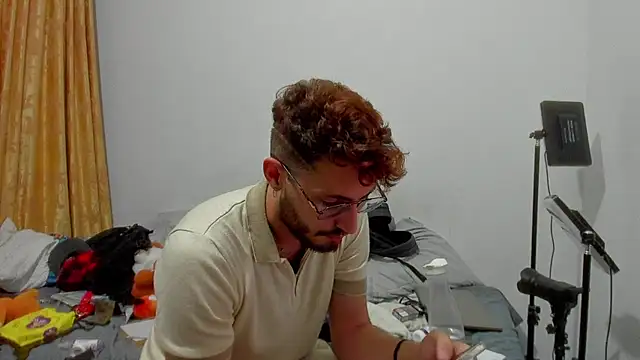 axel giracr online show from January 2025 01:45:02 AM