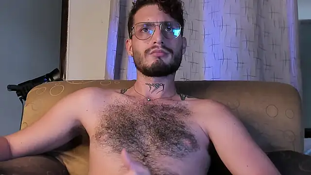 axel giracr online show from March 2025 10:54:01 PM