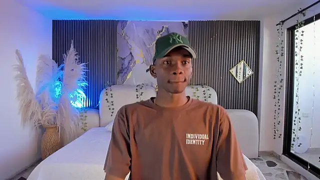 JacksonMuller  online show from January 2026 01:38:02 PM