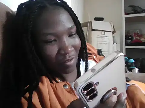 Snapshot of just_nala chatting on May 2026 08:33:01 AM just nala online show from May 2026 08:33:01 AM