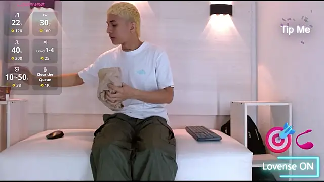 Snapshot of jeic_18 chatting on September 2025 01:12:02 PM jeic 18 online show from September 2025 01:12:02 PM