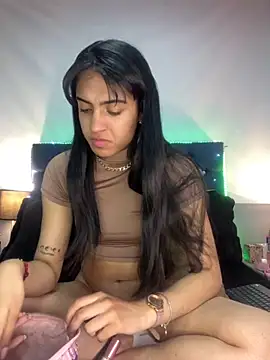 valentinabaez online show from November 2025 05:34:02 PM