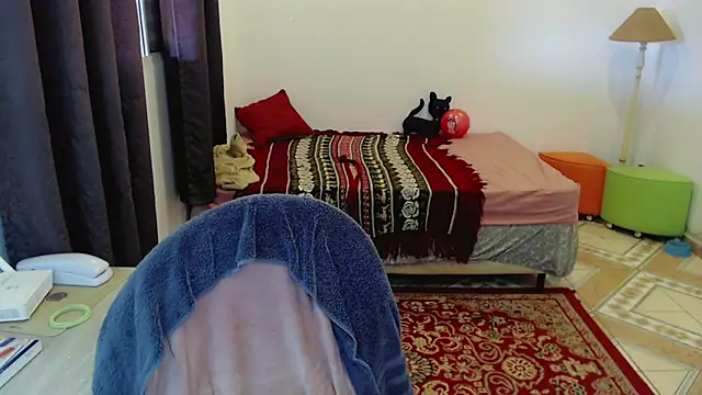 Sophie Fantasys online show from April 2026 07:07:02 PM