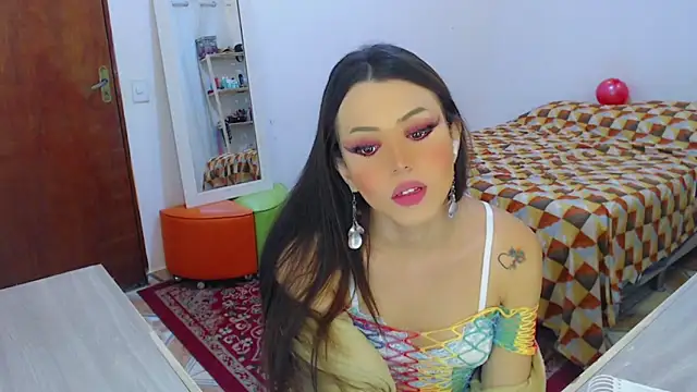 Snapshot of Sophie_Fantasys chatting on May 2026 12:50:01 AM Sophie Fantasys online show from May 2026 12:50:01 AM