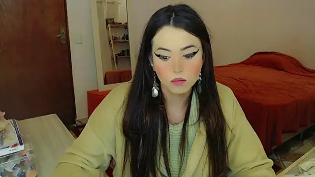 Snapshot of Sophie_Fantasys chatting on June 2026 12:58:02 AM Sophie Fantasys online show from June 2026 12:58:02 AM